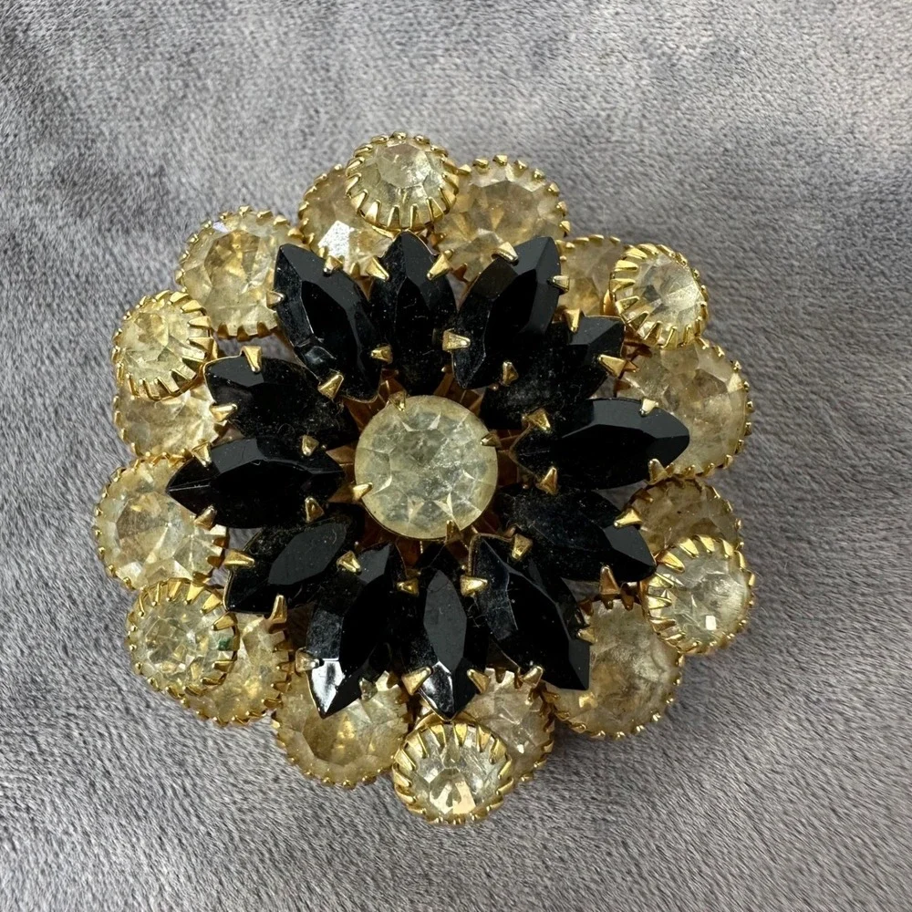 Vintage‎ Gold Tone Rhinestone Brooch Layered Pin Round Marquis Prong